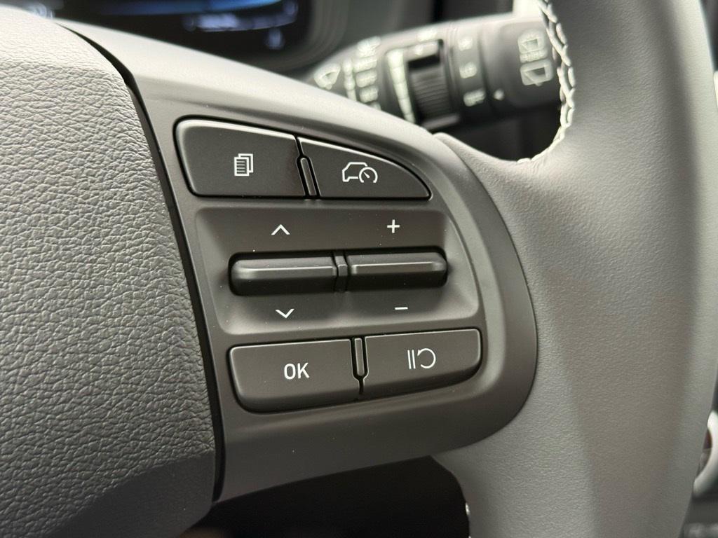 new 2025 Hyundai Venue car, priced at $25,457