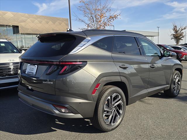 new 2025 Hyundai TUCSON Hybrid car, priced at $42,829