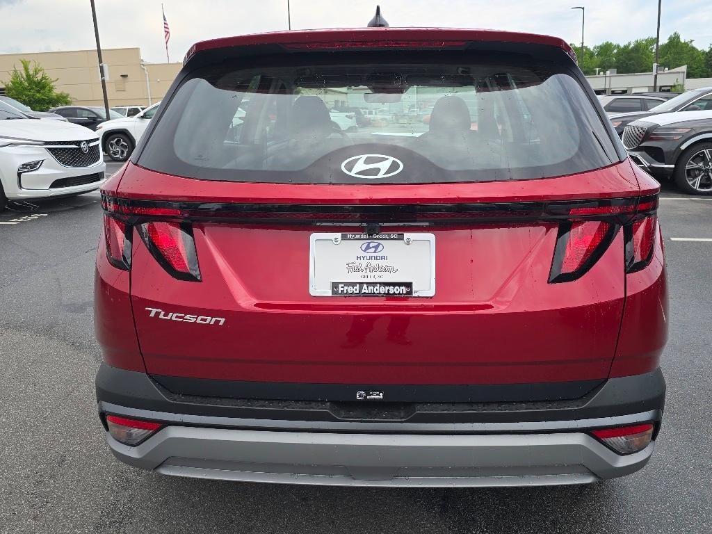 new 2025 Hyundai Tucson car, priced at $30,401