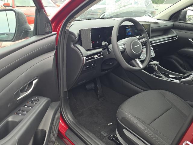 new 2025 Hyundai Tucson car, priced at $30,401