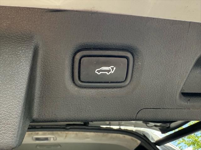 used 2023 Hyundai Santa Fe car, priced at $21,391