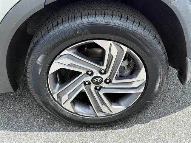 used 2023 Hyundai Santa Fe car, priced at $21,391