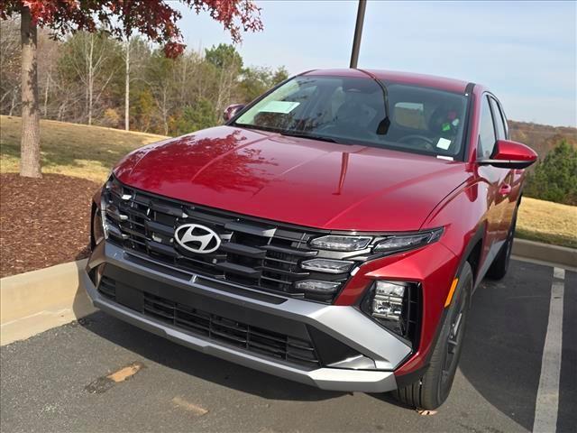 new 2026 Hyundai TUCSON Hybrid car, priced at $31,381