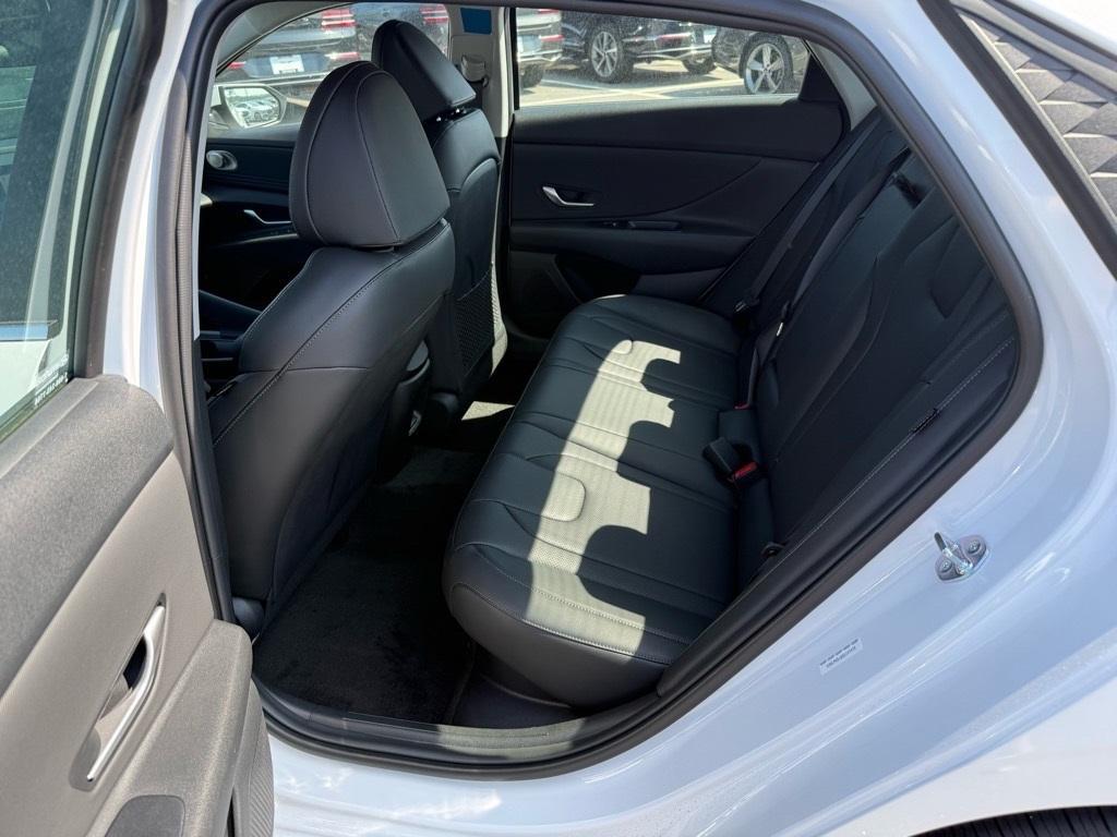 new 2025 Hyundai ELANTRA HEV car, priced at $31,316
