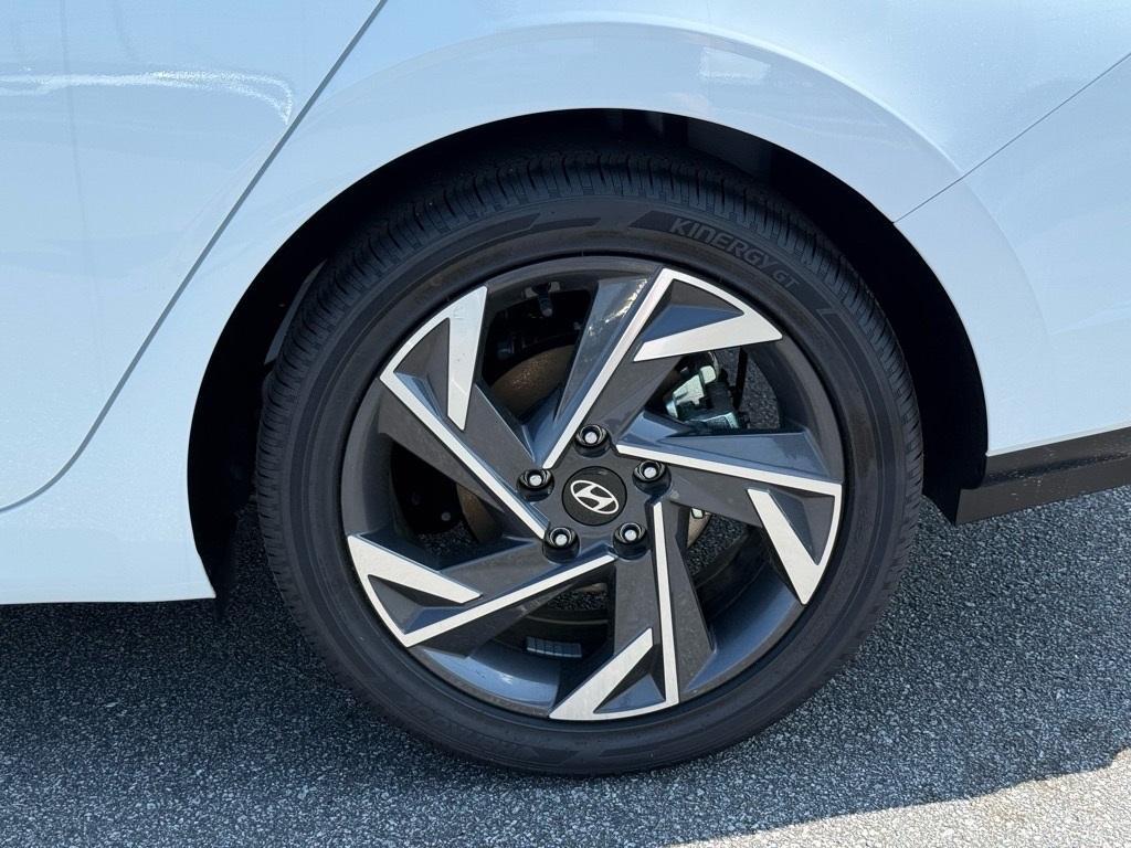 new 2025 Hyundai ELANTRA HEV car, priced at $31,316