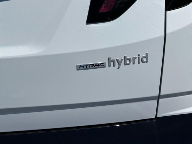 new 2025 Hyundai TUCSON Hybrid car, priced at $39,628
