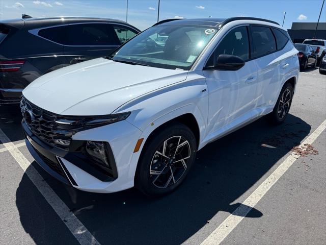 new 2025 Hyundai TUCSON Hybrid car, priced at $39,628