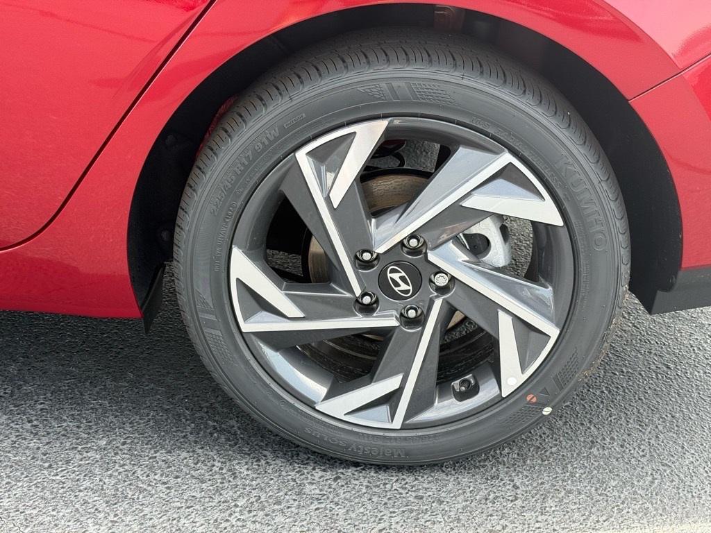 new 2025 Hyundai Elantra car, priced at $23,524