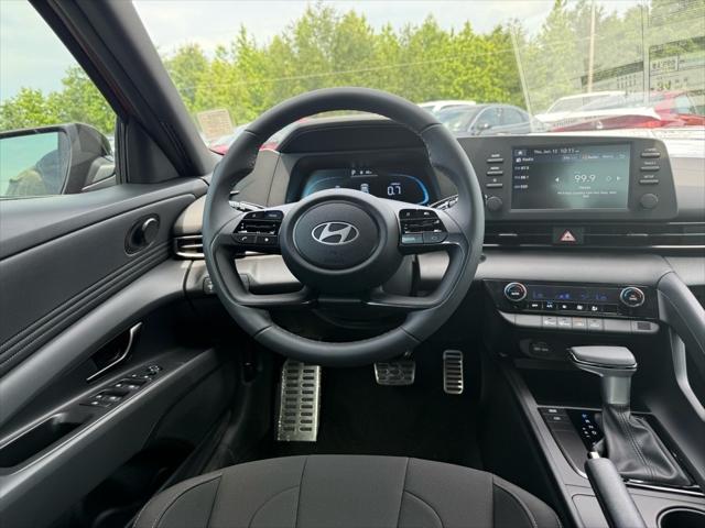 new 2025 Hyundai Elantra car, priced at $24,774