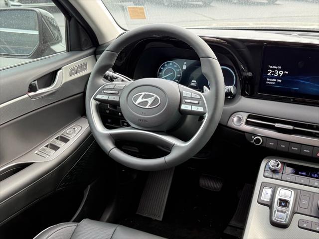 new 2025 Hyundai Palisade car, priced at $47,214