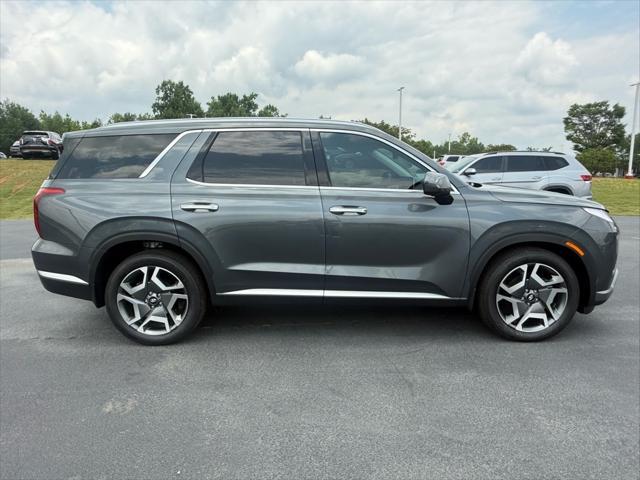 new 2025 Hyundai Palisade car, priced at $47,253