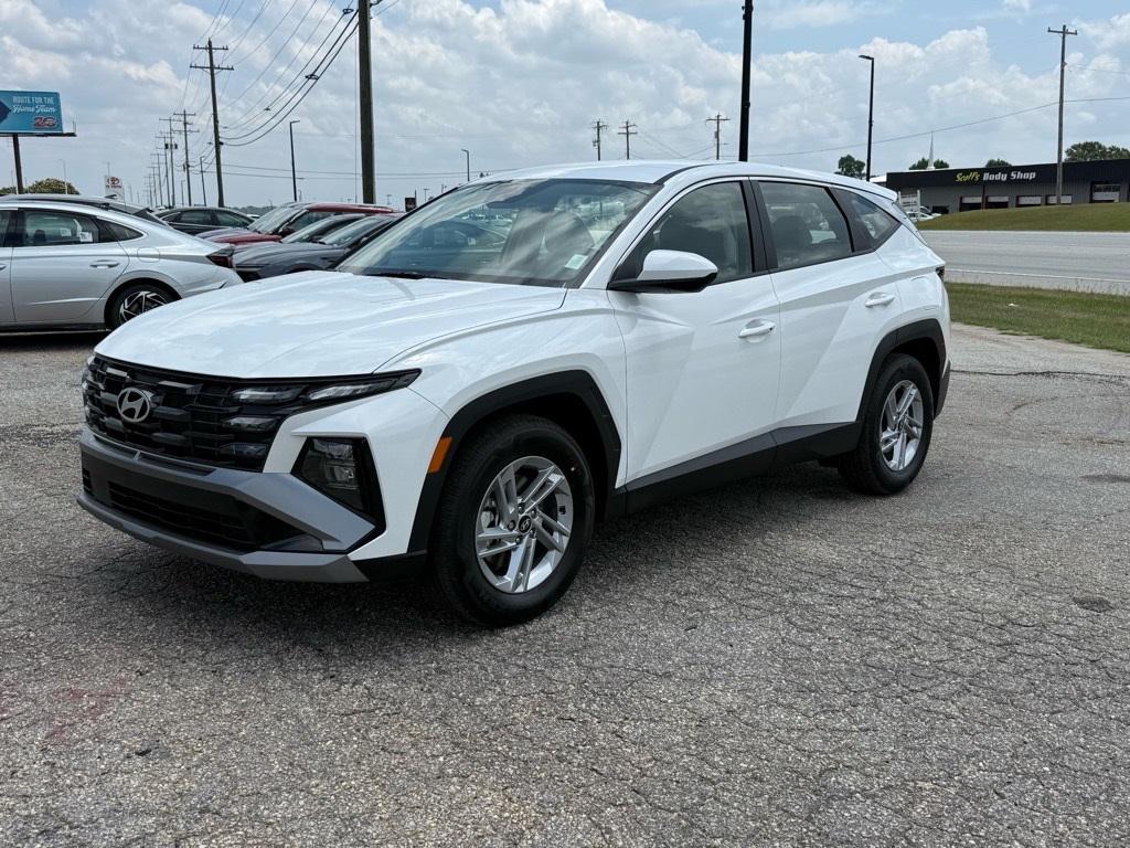 new 2025 Hyundai Tucson car, priced at $29,855