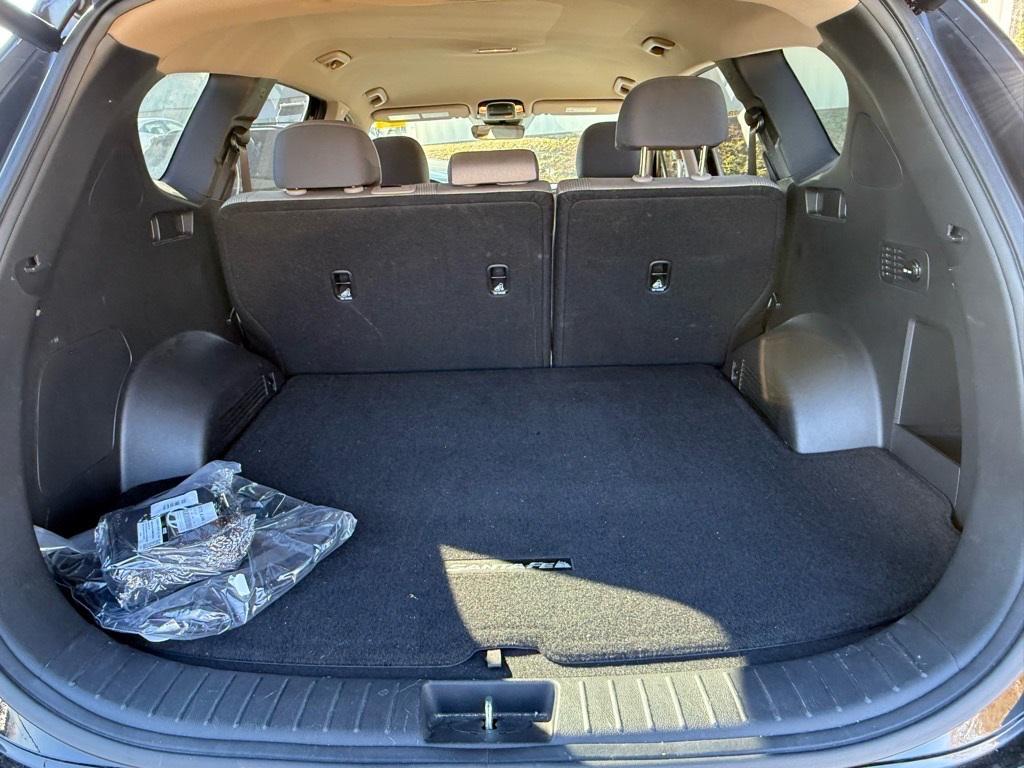 used 2023 Hyundai Santa Fe car, priced at $23,303