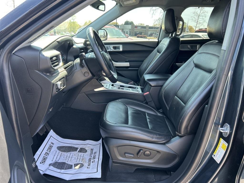 used 2022 Ford Explorer car, priced at $18,898