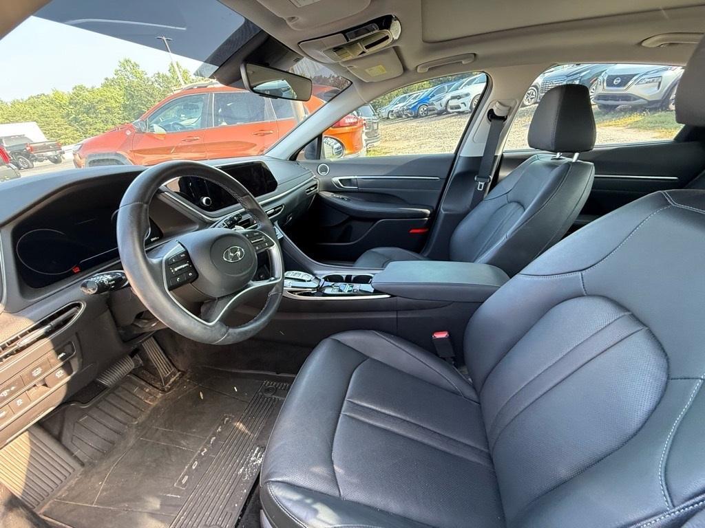 used 2023 Hyundai Sonata Hybrid car, priced at $27,153