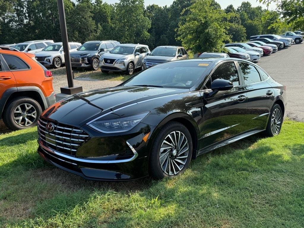 used 2023 Hyundai Sonata Hybrid car, priced at $27,153