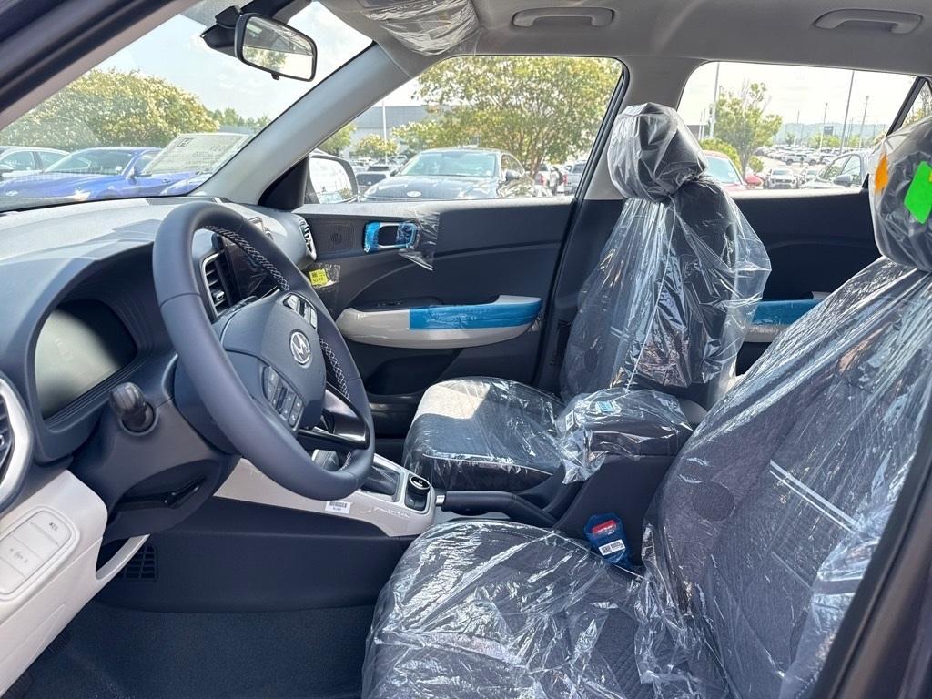 new 2025 Hyundai Venue car, priced at $25,029
