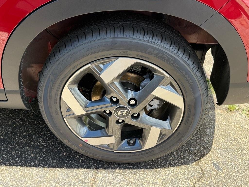 new 2025 Hyundai Venue car, priced at $24,764