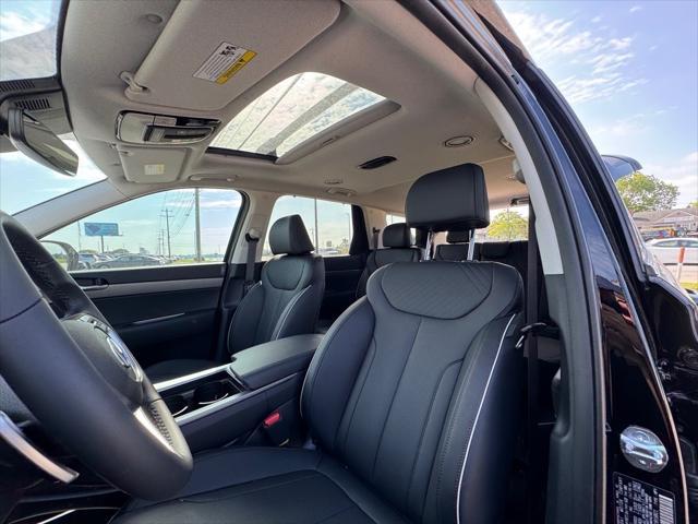 new 2025 Hyundai Palisade car, priced at $46,130
