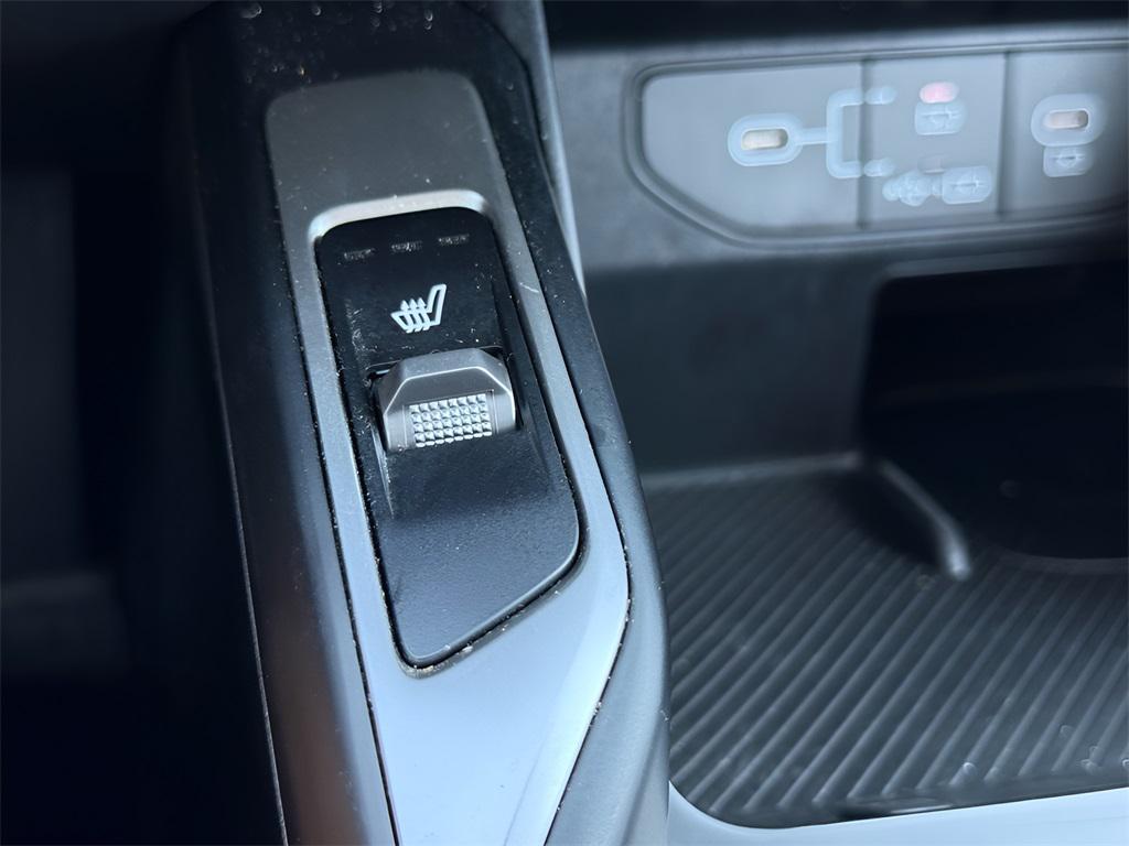used 2024 Kia Sorento car, priced at $27,103