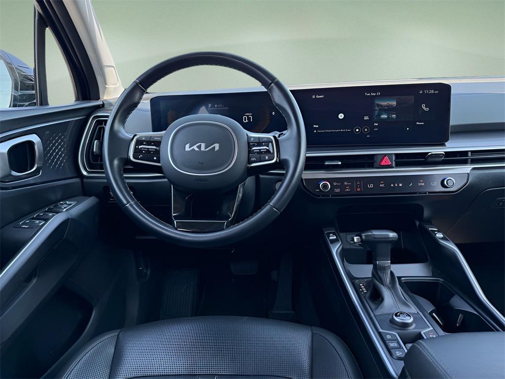 used 2024 Kia Sorento car, priced at $27,103