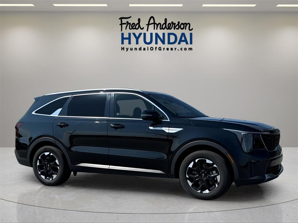 used 2024 Kia Sorento car, priced at $27,103