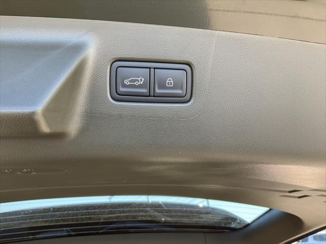 new 2025 Hyundai Santa Fe car, priced at $47,064