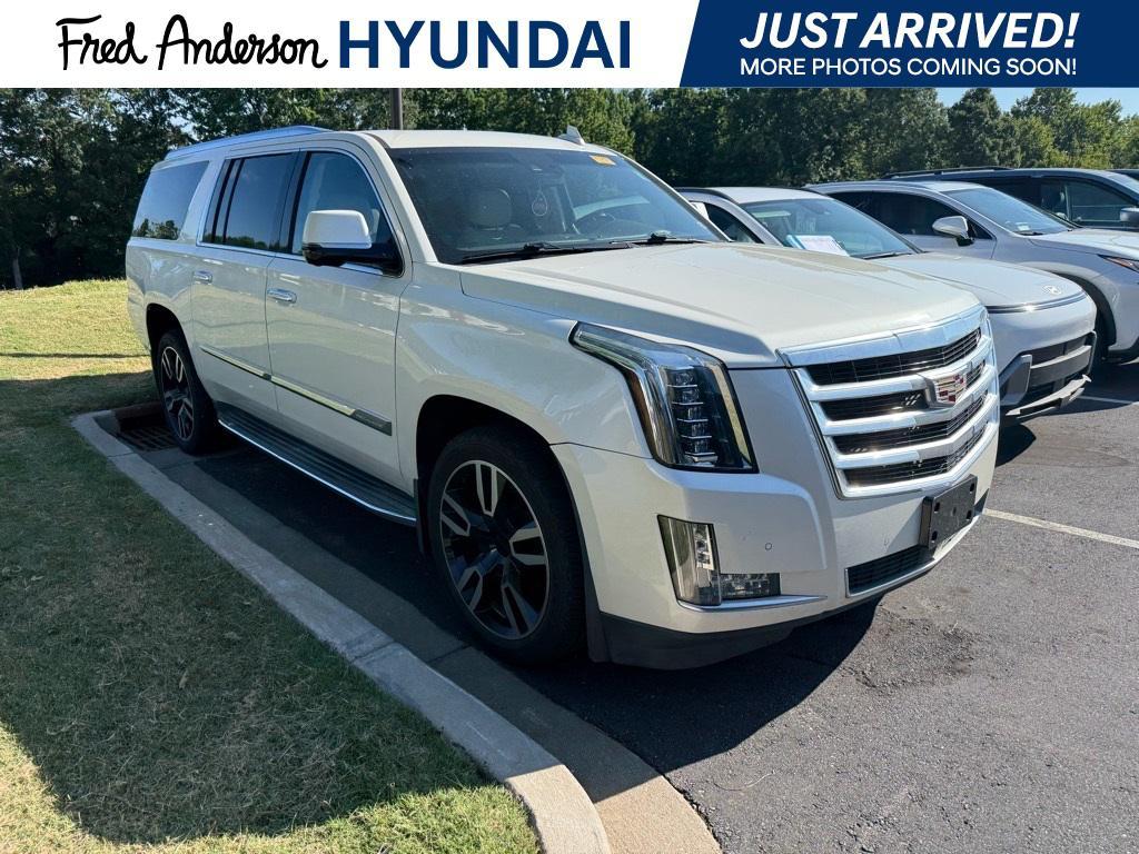 used 2015 Cadillac Escalade ESV car, priced at $21,510