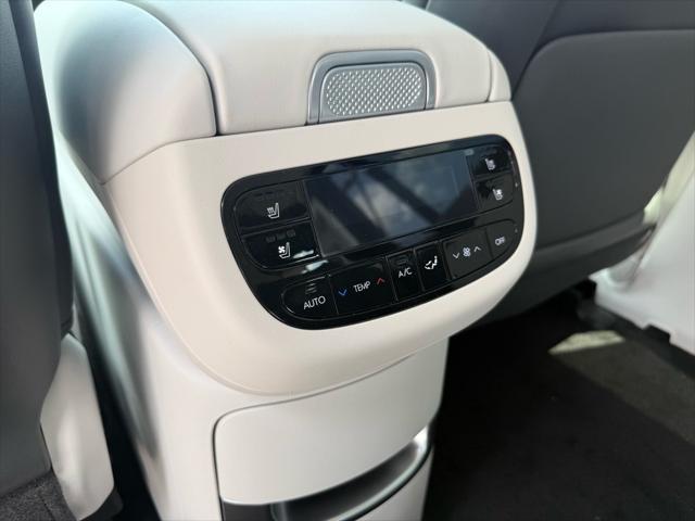 new 2026 Hyundai IONIQ 9 car