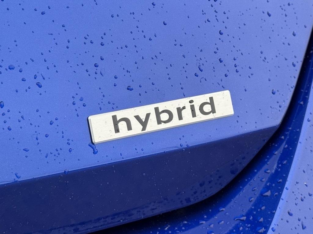 new 2025 Hyundai ELANTRA HEV car, priced at $28,554