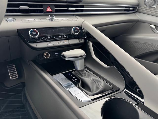 new 2025 Hyundai ELANTRA HEV car, priced at $28,554