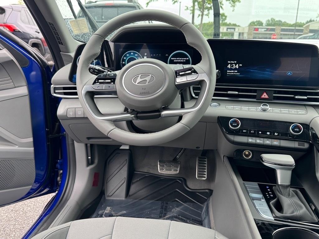 new 2025 Hyundai ELANTRA HEV car, priced at $28,554