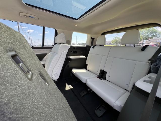 new 2025 Hyundai Santa Fe car, priced at $45,758