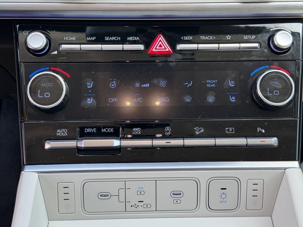 new 2025 Hyundai Santa Fe car, priced at $47,258