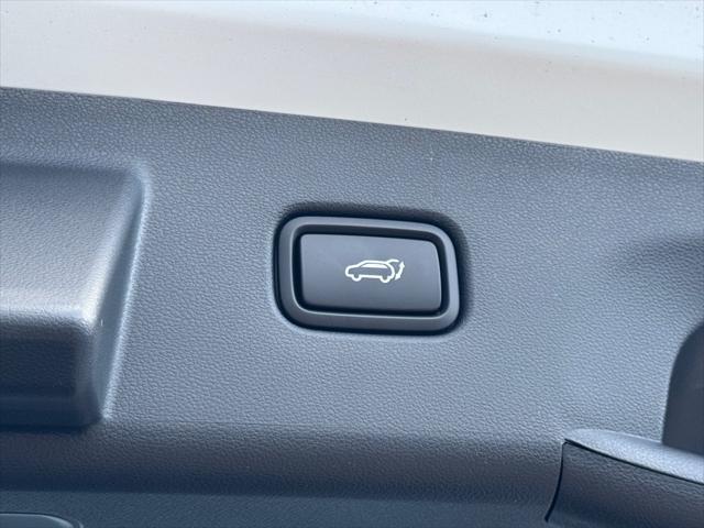 new 2025 Hyundai TUCSON Hybrid car, priced at $35,029