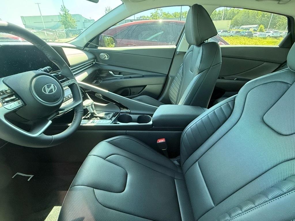 new 2025 Hyundai ELANTRA HEV car, priced at $30,830