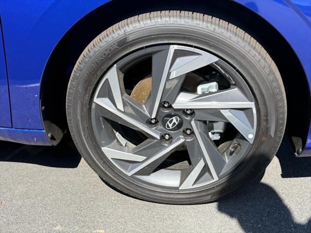 new 2025 Hyundai ELANTRA HEV car, priced at $30,830
