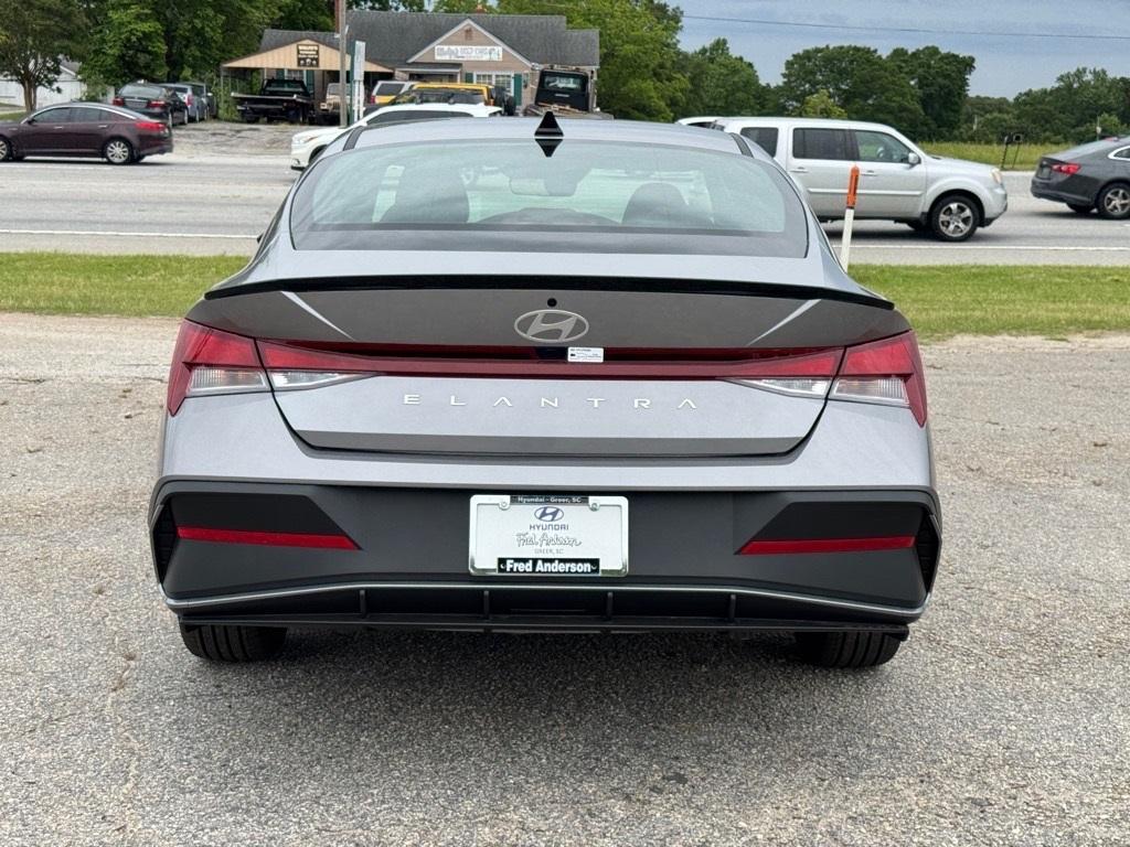 new 2025 Hyundai Elantra car, priced at $24,323