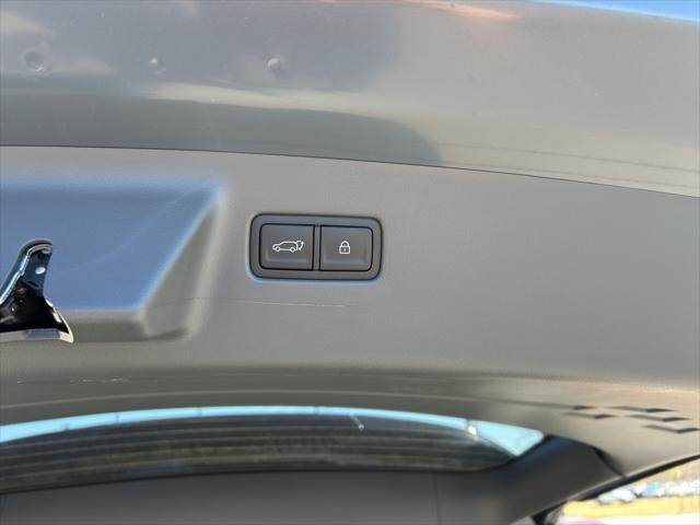 new 2025 Hyundai Santa Fe car, priced at $38,148