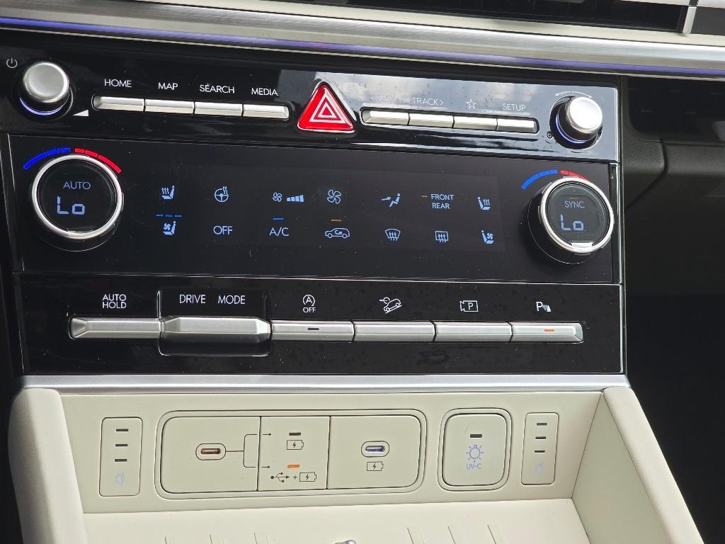 new 2025 Hyundai Santa Fe car, priced at $48,113