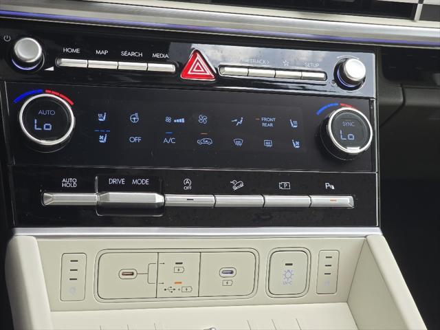 new 2025 Hyundai Santa Fe car, priced at $48,113