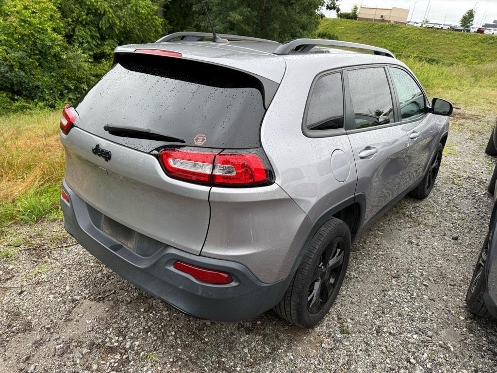 used 2018 Jeep Cherokee car, priced at $13,998