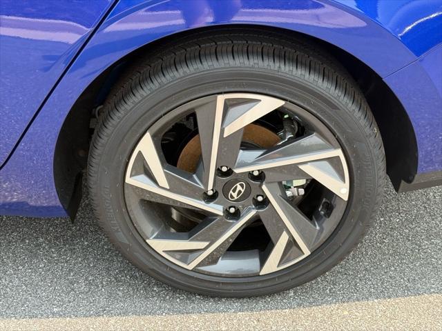 new 2025 Hyundai ELANTRA HEV car, priced at $28,554