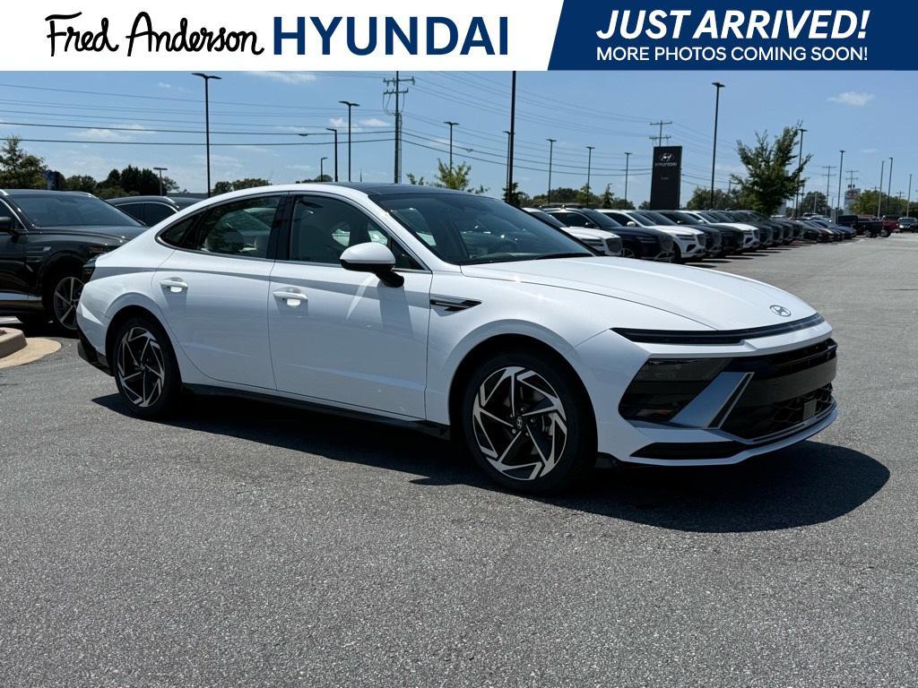 new 2025 Hyundai Sonata car, priced at $28,119