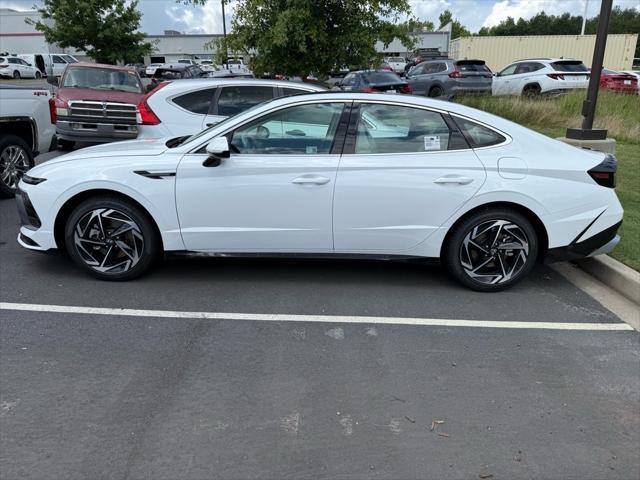 new 2025 Hyundai Sonata car, priced at $32,163