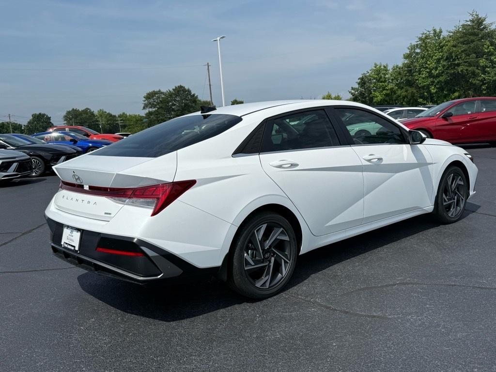new 2025 Hyundai ELANTRA HEV car, priced at $31,311