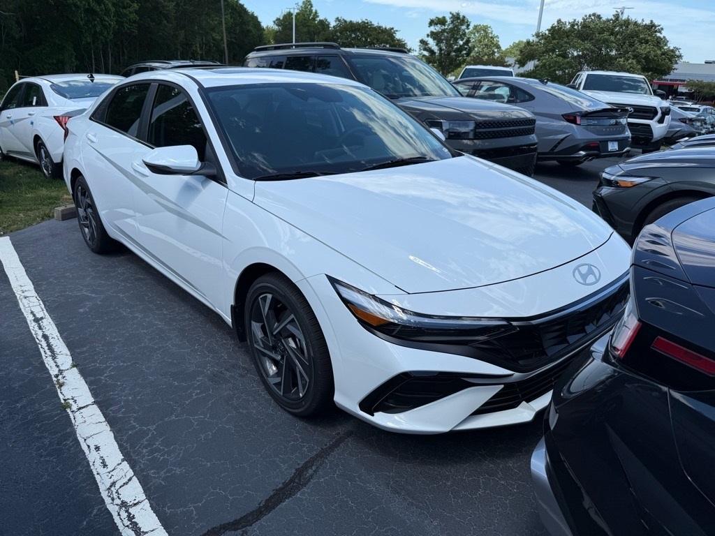 new 2025 Hyundai ELANTRA HEV car, priced at $31,311