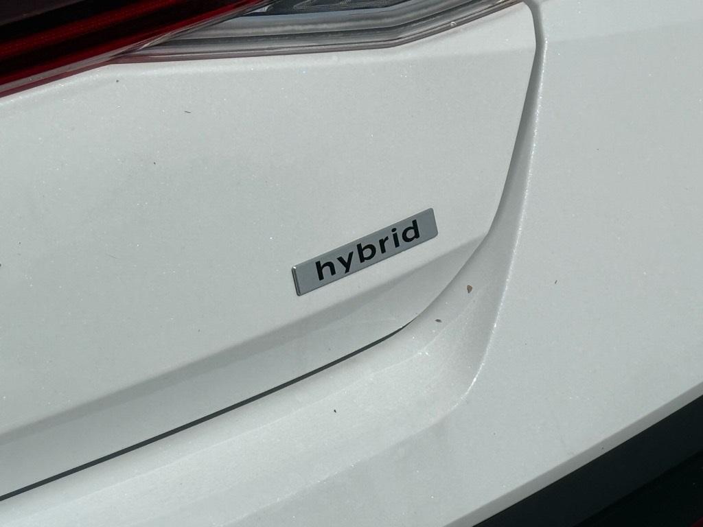 new 2025 Hyundai ELANTRA HEV car, priced at $31,311