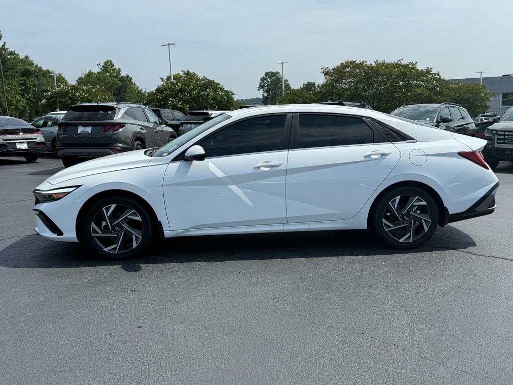 new 2025 Hyundai ELANTRA HEV car, priced at $31,311