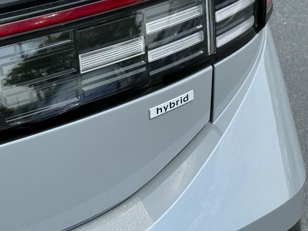 new 2025 Hyundai Sonata Hybrid car, priced at $32,282